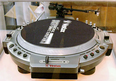 Qfo Turntable