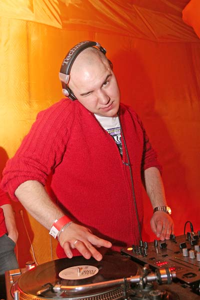       DJ Jazz  MC Ribik (2006)