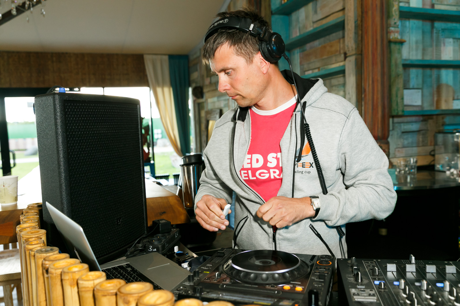 Темпл Бар. Свежие релизы