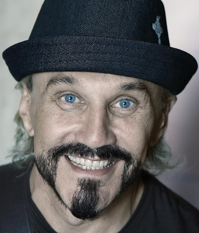 Анатолий АЛЕШИН