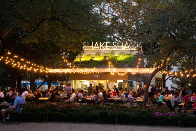 Открытие второго в Москве Shake Shack