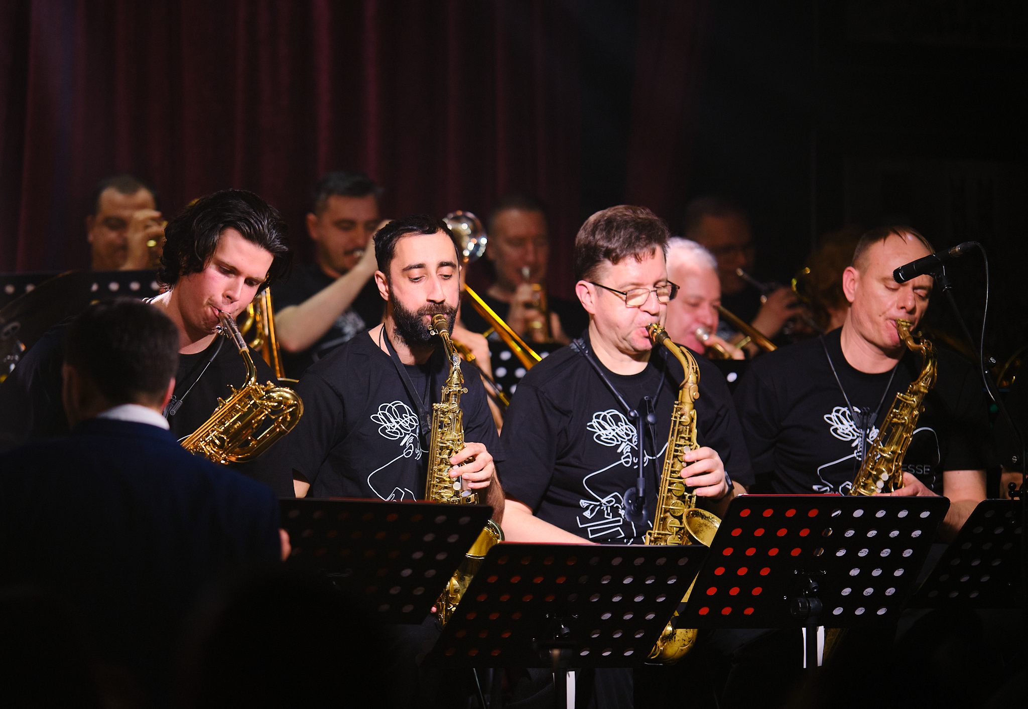 Юрий Красильников и джаз-оркестр клуба ЭССЕ