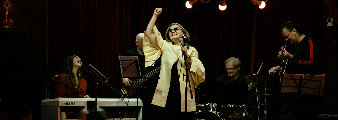 АЛИНА ФИЛИППОВА И БЭНД ПРОТАСОВА: ЮБИЛЕЙ ПАВЛА ПРОТАСОВА