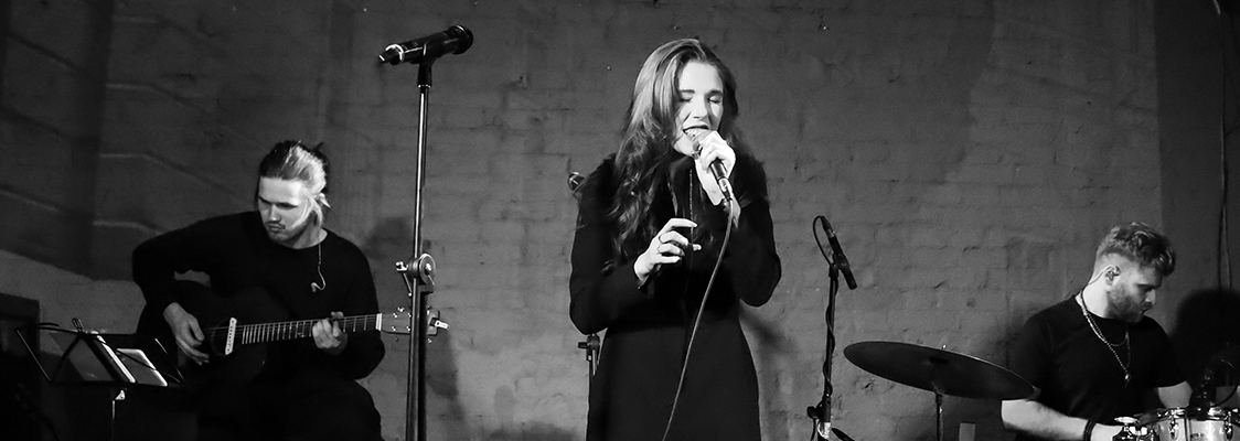 ПОЛИНА ЕРЁМИНА