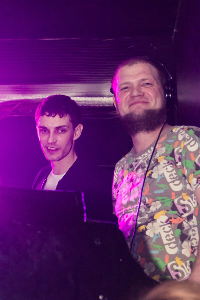 Уйдем домой без ног!