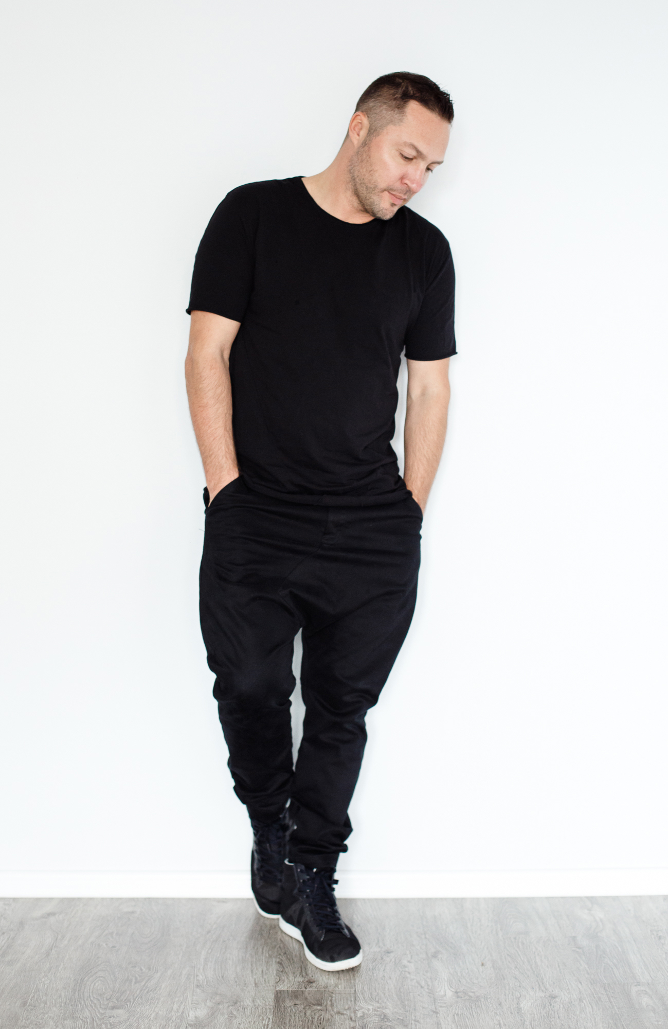 Цветы и Шпионы ХХ лет w/ DJ Kolya