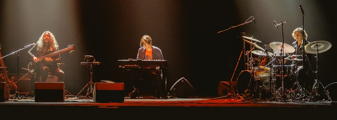 CHRISTIAN GÁLVEZ ORGAN TRIO (ЧИЛИ)