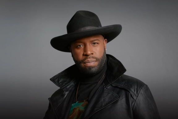 Эрик Б. Тёрнер (вокал/ США)