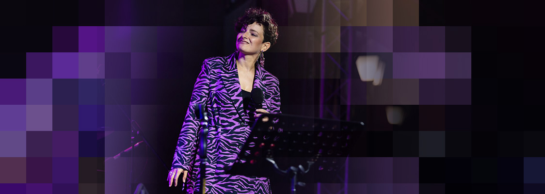 АЛИНА РОСТОЦКАЯ