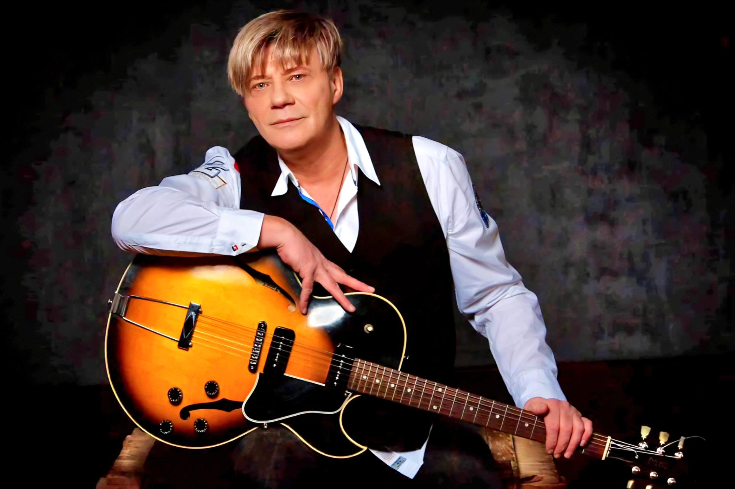 ГЕННАДИЙ БОГДАНОВ