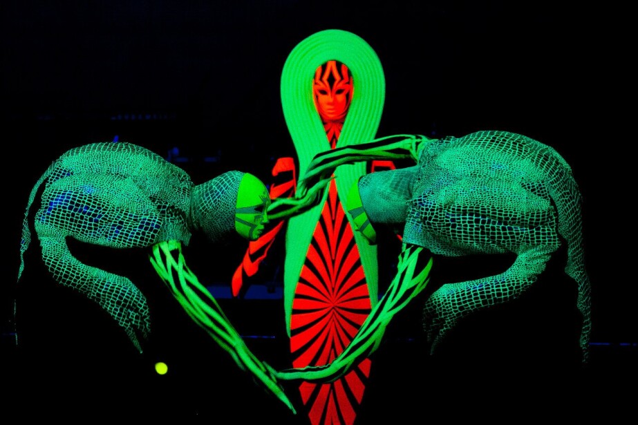 Театр &quot;Квасса&quot; - От брейк - данса к трансу. Дружная семья &quot;Аэроданса&quot;.