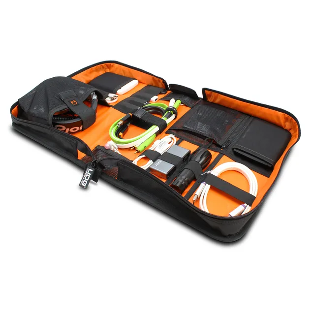 UDG Ultimate DIGI Wallet Large Black/Orange inside