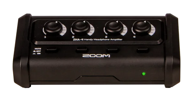 ZOOM ZHA-4