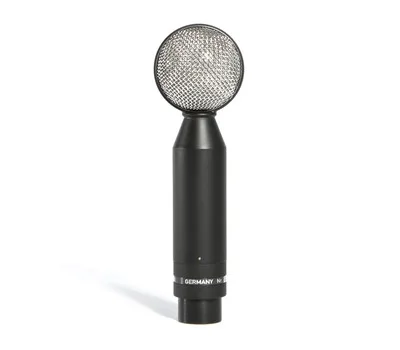 Beyerdynamic M 130