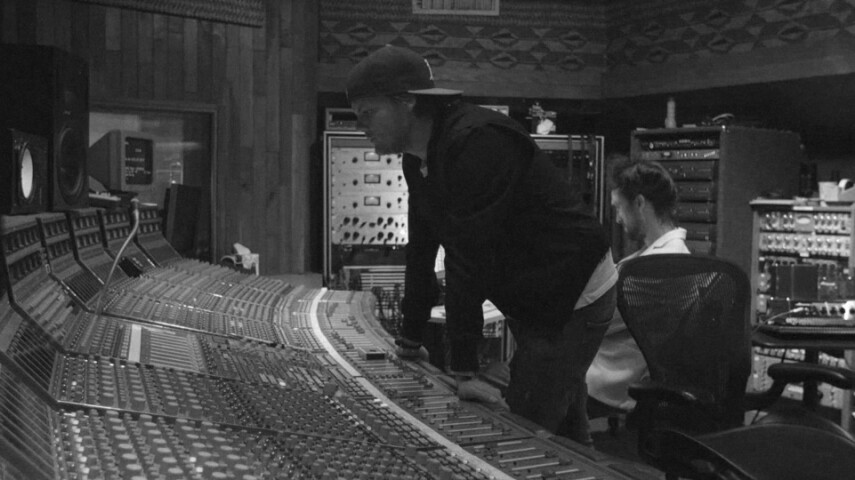 Мини‑сериал о создании альбома Avicii «Stories»