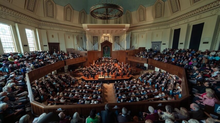 Minimoog выйдет на соло‑паркет: концерт с оркестром в Asheville