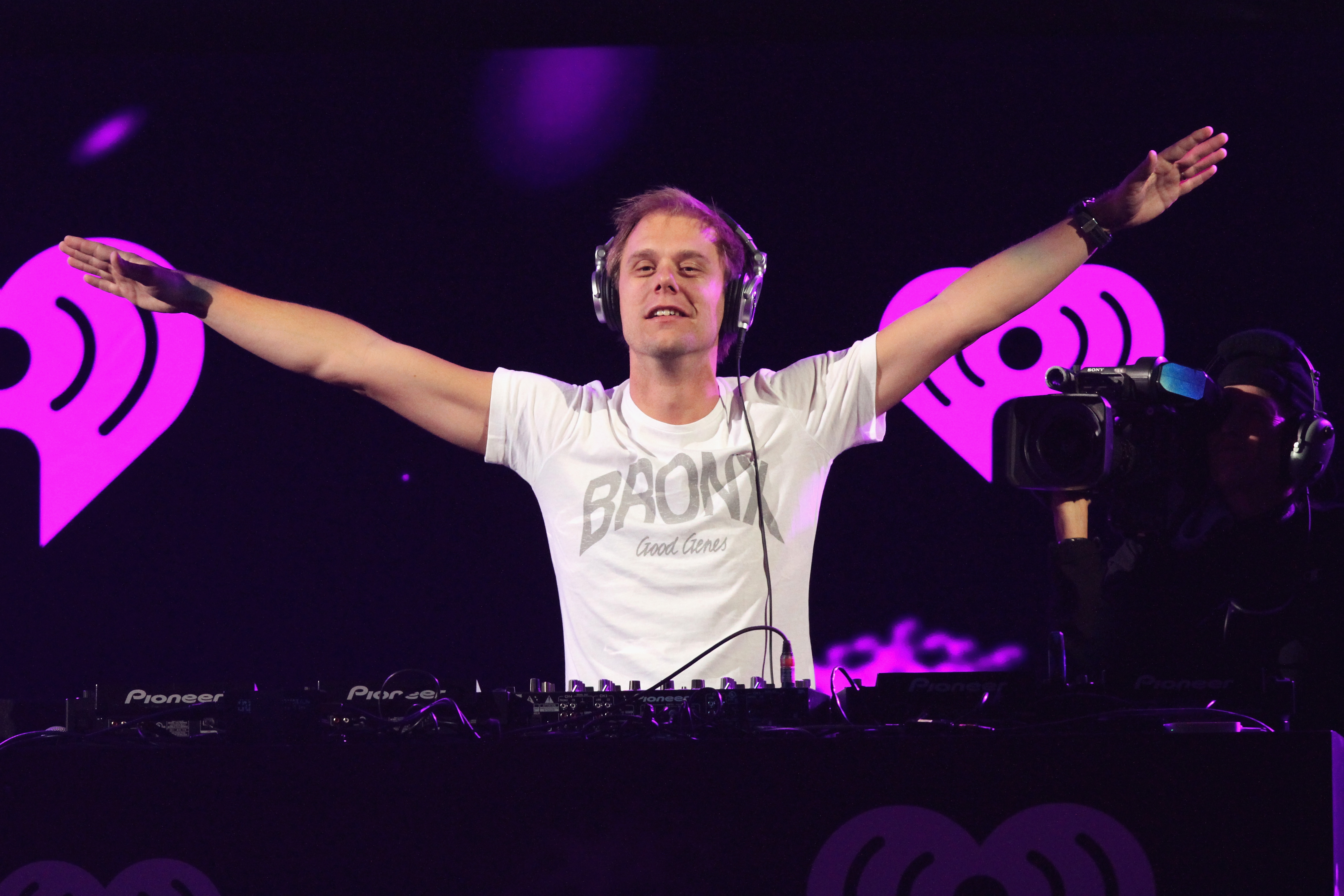 Armin van buuren фото