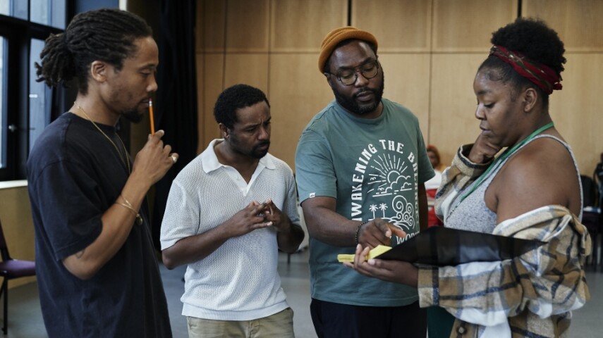 Музыкальный спектакль о 1970-х: тайная борьба за права в Лондоне