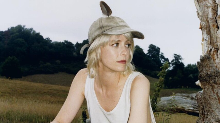 Avalon Emerson & The Charm выпустили альбом Written Into Changes