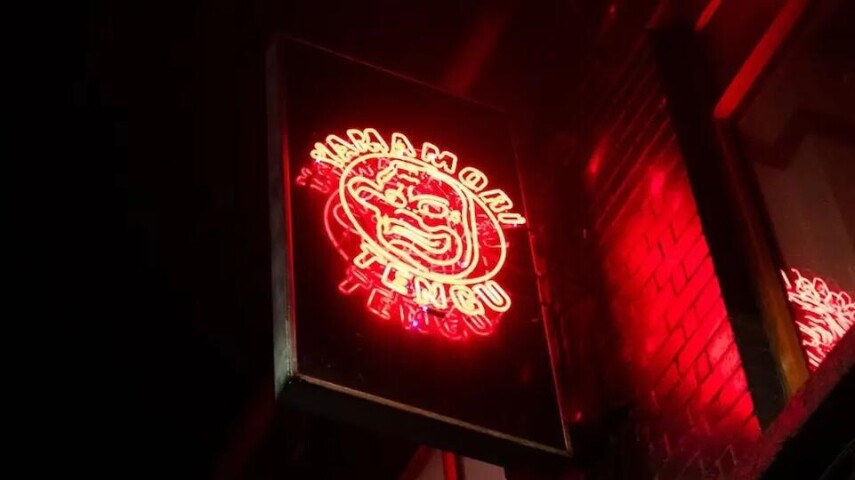 В Дублине — протест против запроса гостиницы о запрете деятельности соседнего клуба