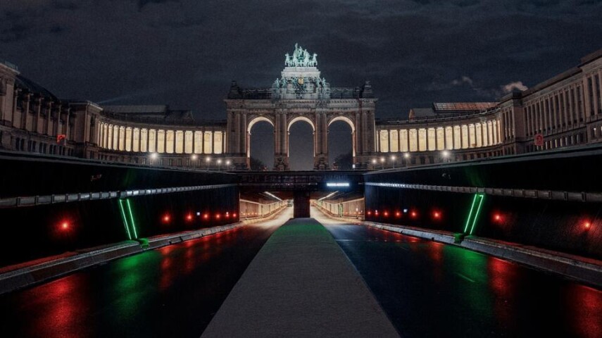 Огромный рейв в туннелях под Cinquantenaire Park