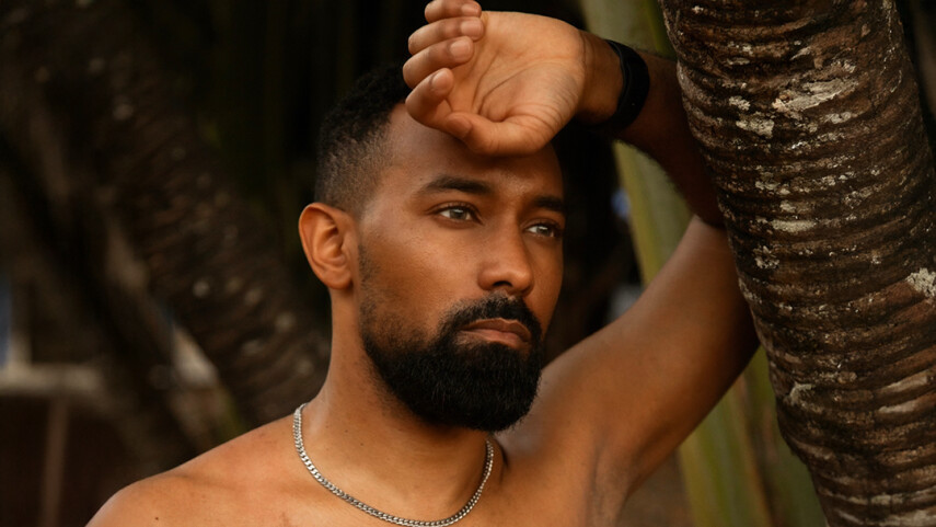 Tone Rich представил «Axé Ilê» — альбом в афро‑бразильских ритмах