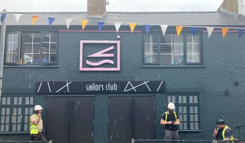 JDJ исполнила своё обещание «сорвать крышу» — и потолок действительно рухнул