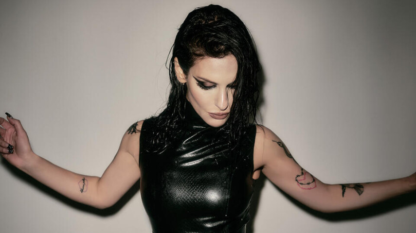 Rebekah возвращается с альбомом Industrial Mind