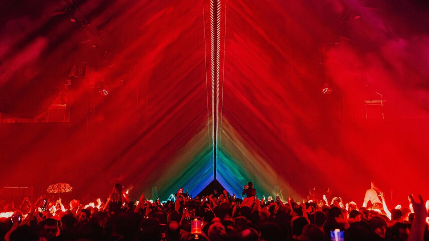 Four Tet выложил полный сет из Alexandra Palace 2025