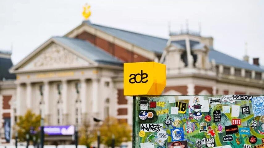 ADE отстранила официальную афилиацию события с Shlømo в программе фестиваля
