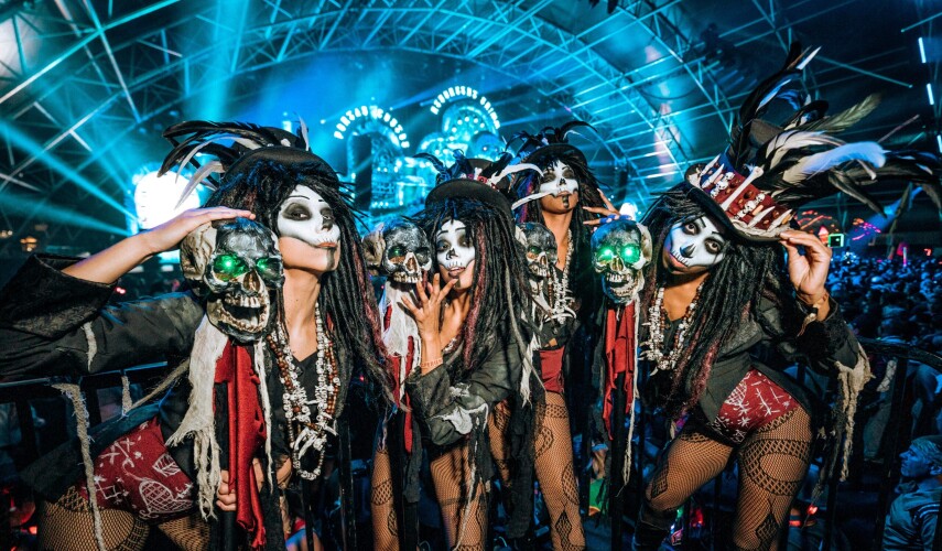 Куда идти на Хэллоуин: лучшие электронные фестивали 2025