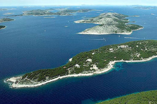  Британские промоутеры Sound Channel купили хорватский остров.