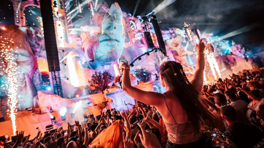 Как Tomorrowland превращает Boom в источник дохода для местных