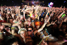 500 жалоб на шум за уикенд в Чикаго