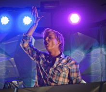 Avicii вернулся к традиционному звучанию