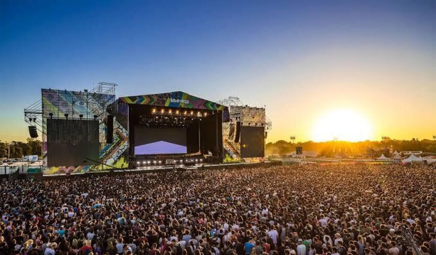 Lollapalooza South America 2027: Travis Scott, Charli xcx и David Guetta в лайн‑апе