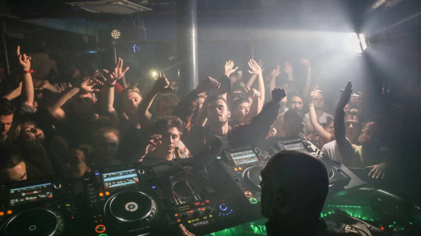 Манчестер выделил £245,000 на поддержку локальных музыкальных площадок