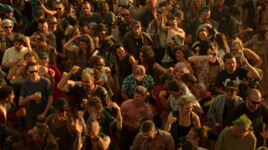 В SirÄt сняли настоящую свободную вечеринку