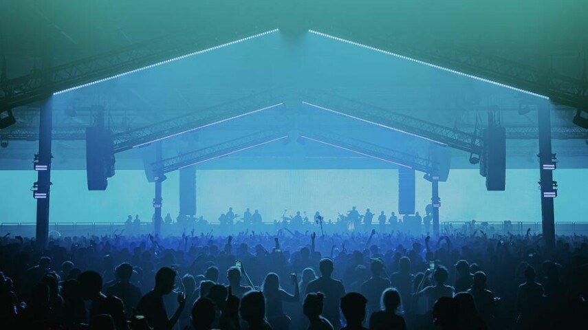 Исследование влияния электронной музыки на благополучие запускает набор волонтёров