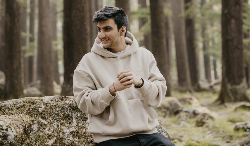 Трек индийского продюсера Vedant Jadia зазвучал в Hï Ibiza