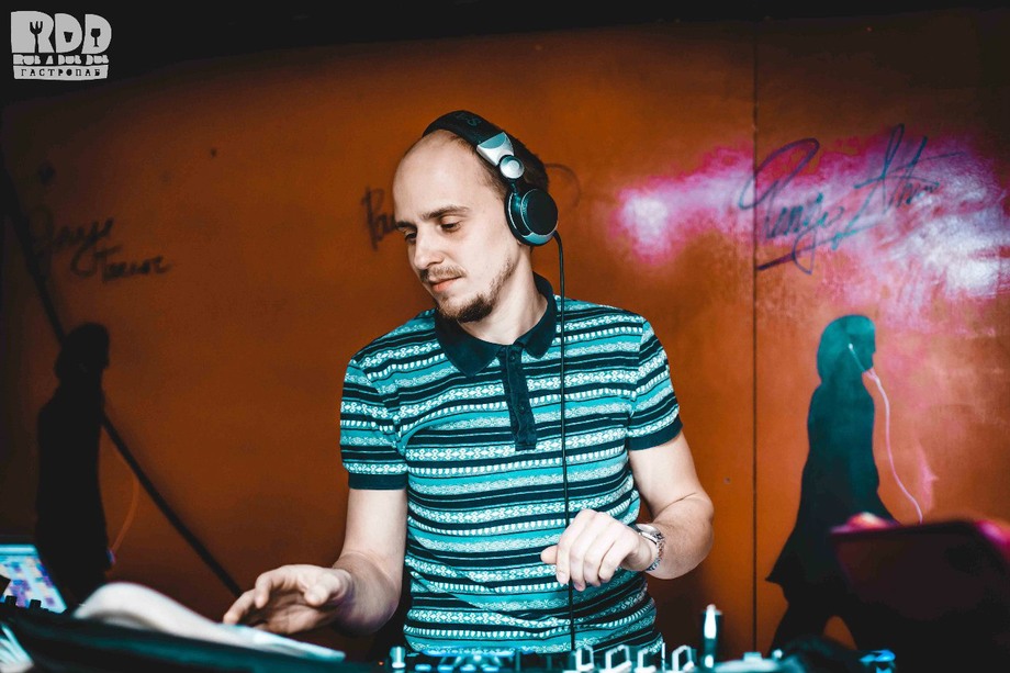 Dj Nick Adams & co - DJ.ru.