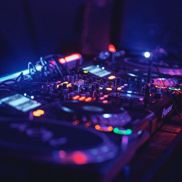 DJ.ru Микс: Dmitriy Raw — Algorithm #01 April'11 2025 episode artwork