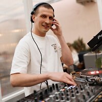 Sergey Larsen - Plastcast 054 Radio Show (28.10.2026)