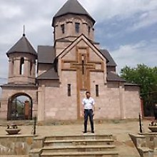 Сергей Акопян