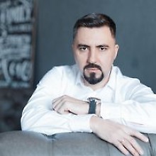 Игорь Кузнецов