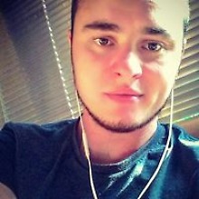 Антон Гладунов