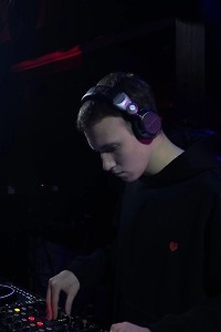 Dj Strange