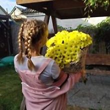 Лиза Олейник