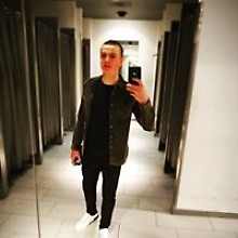 Валик Вальовський