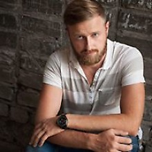 Александр Зубов